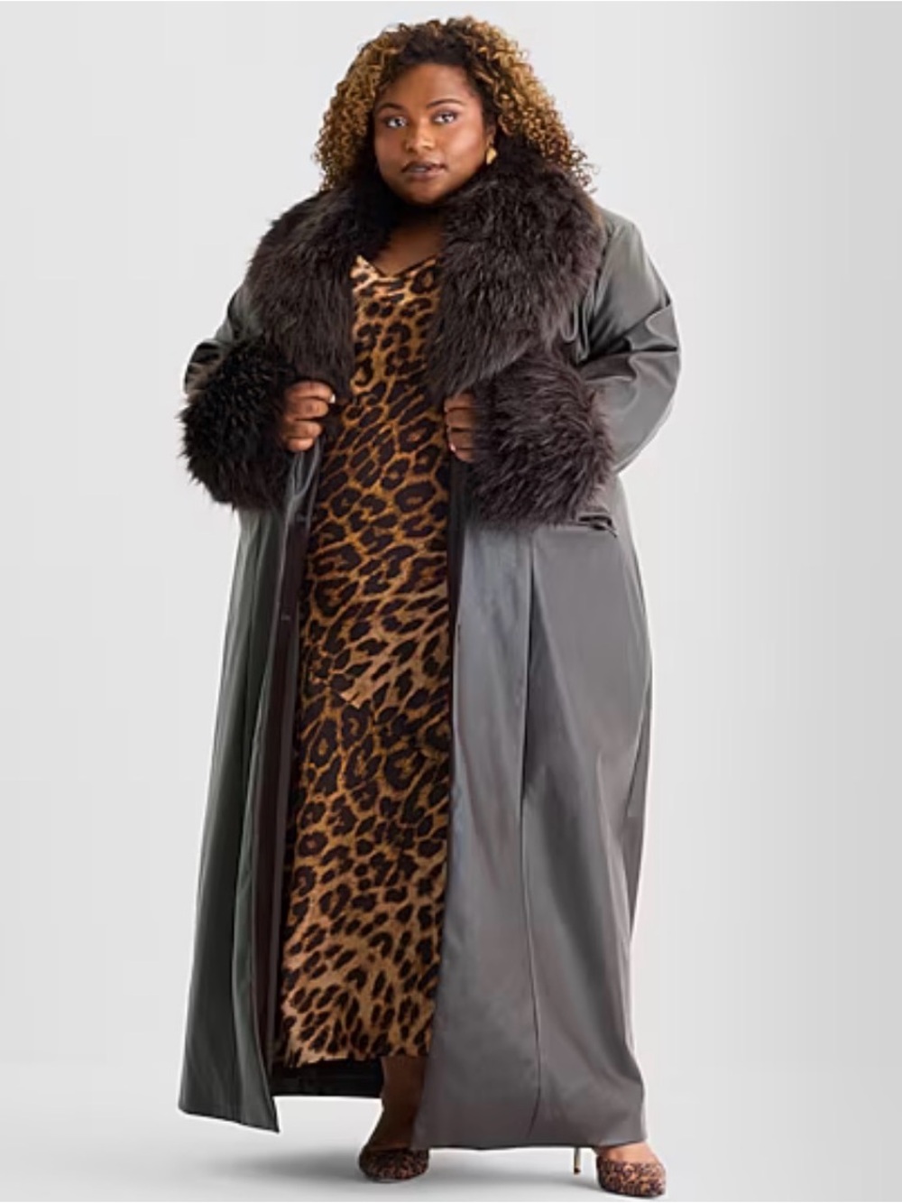 Ashley Graham Womens Faux Fur Wrap Coat